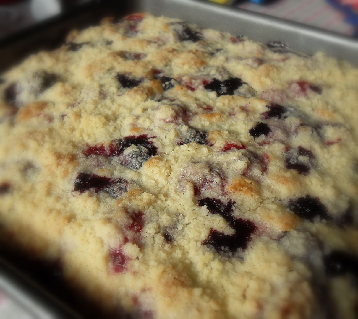 Bumbleberry Pie Tray Bake The English Kitchen